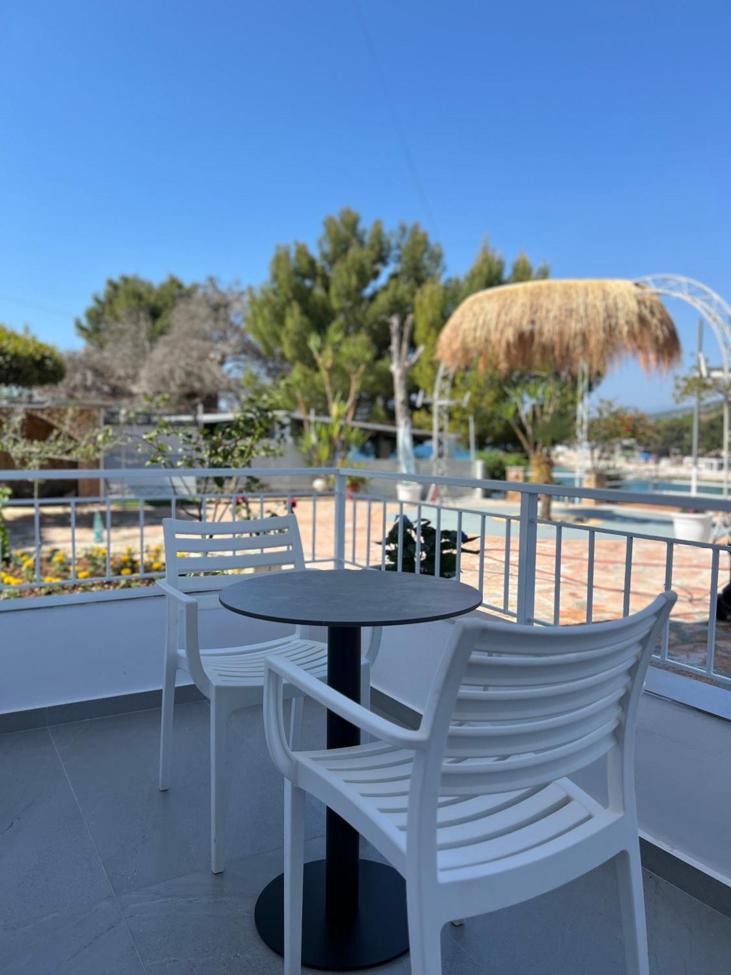 Emaar Hotel Ksamil - Beachfront , Newly Renovated エクステリア 写真